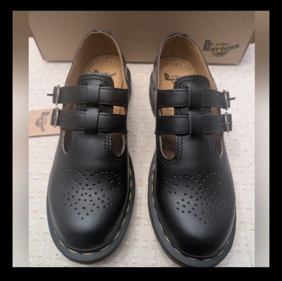 Dr. Martens Black Smooth Mary Jane Flats - Picture 1 of 7